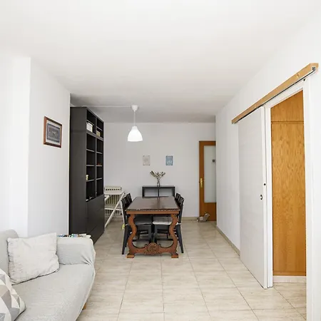 Con Dos Grandes Terrazas En Apartment Girona